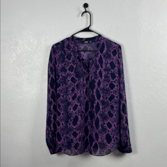 a.n.a Tops - A.n.a Womens Blouse LT Purple Snake Pattern Long Sleeve Chic Sheer Office Wear